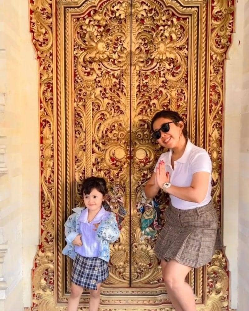 Instagram.com/kikysaputrii